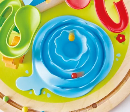 Hape Kalandos völgy - 24 hó+