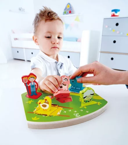 Hape Állatok a farmon - formaillesztő, hangzó puzzle 12 hó+