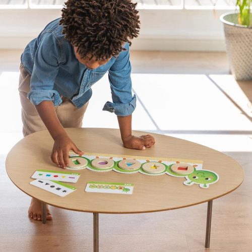 Oli a formás-színes százlábú - Szín és formakombinációs fejlesztőjáték, GOULA 24 hó+